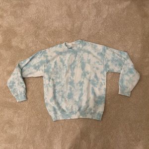 tye dye blue crewneck